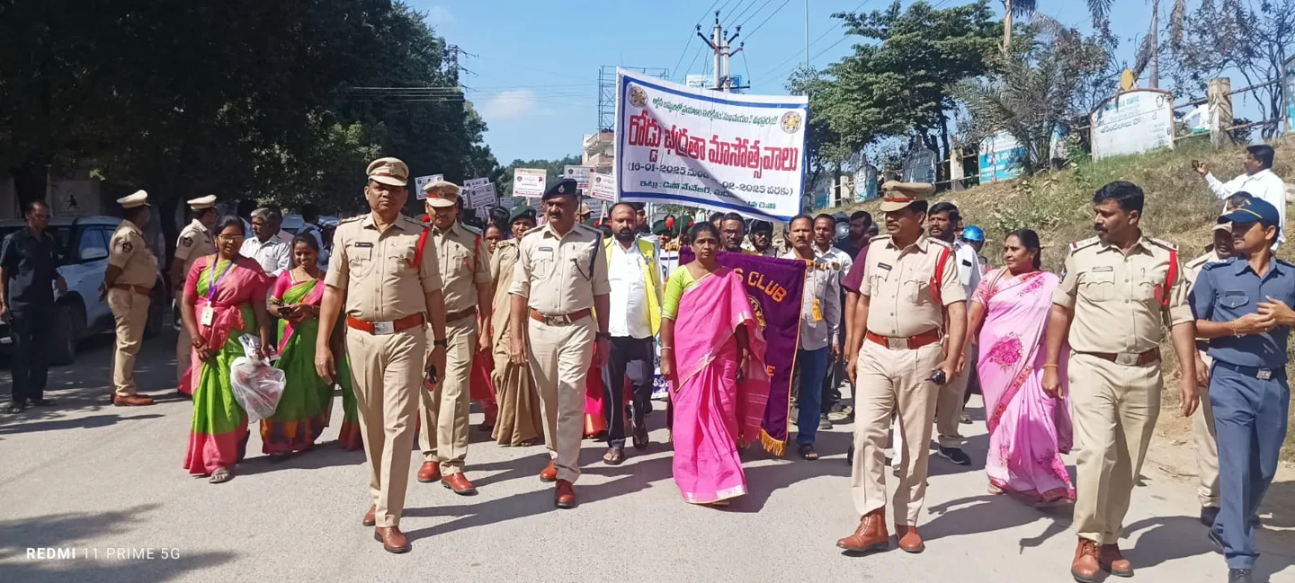 Road safety rally participants in Madanapalle
