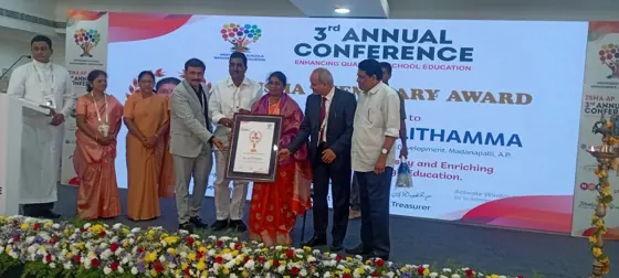 Best NGO Award (5)
